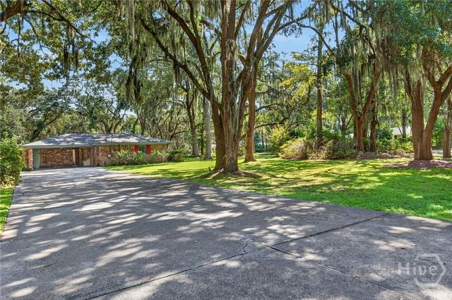 102 Devonshire Road, Savannah, GA 31410