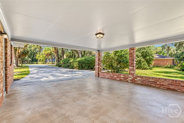 102 Devonshire Road, Savannah, GA 31410