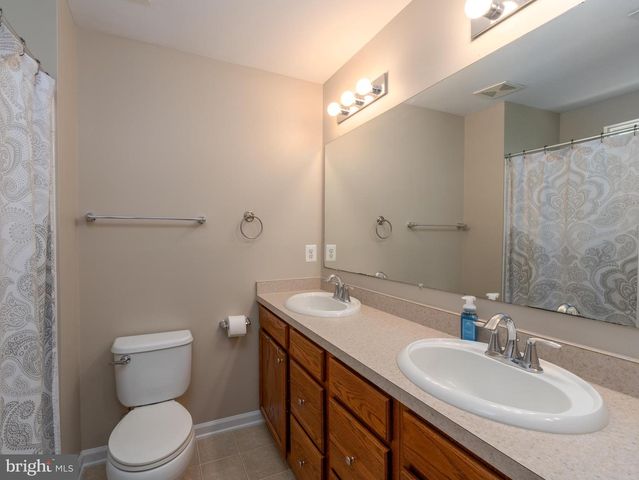 7716 TIMBERCROSS LN, Glen Burnie, MD 21060