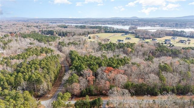 117 Starboard Reach, Lexington, NC 27292