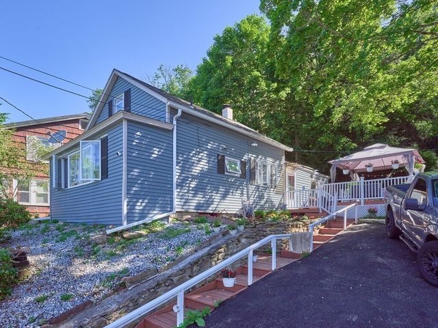 53 Temple Street, Spencer, MA 01562