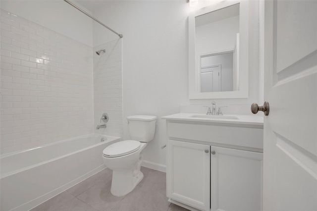 351 West Rose Marie Lane, Montgomery, TX 77356