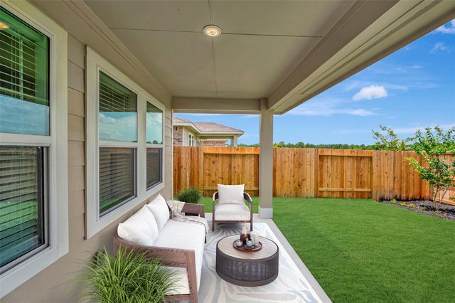 351 West Rose Marie Lane, Montgomery, TX 77356