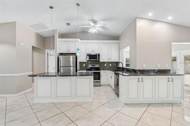 2536 COUNTRYSIDE PINES DRIVE, Clearwater, FL 33761