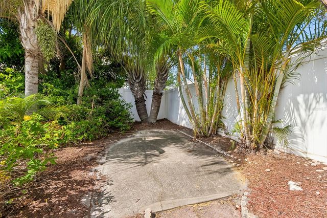 2536 COUNTRYSIDE PINES DRIVE, Clearwater, FL 33761