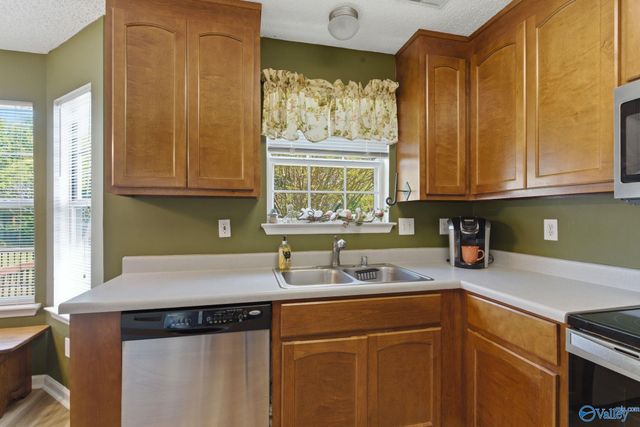 236 River Oaks Drive, Madison, AL 35758