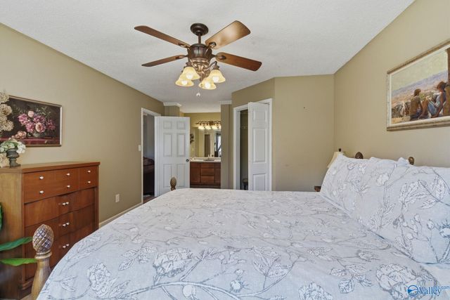 236 River Oaks Drive, Madison, AL 35758