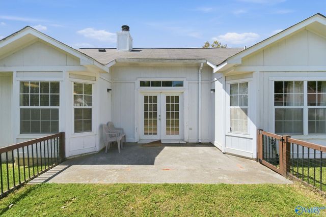 236 River Oaks Drive, Madison, AL 35758