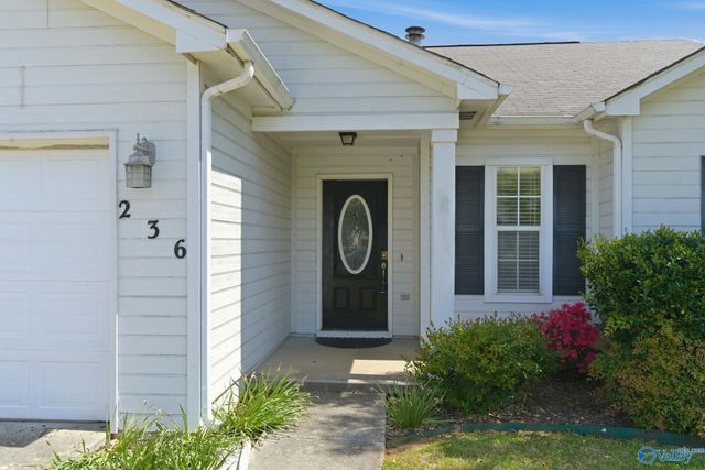 236 River Oaks Drive, Madison, AL 35758