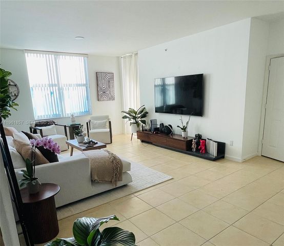 511 SE 5th Ave 1113, Fort Lauderdale, FL 33301