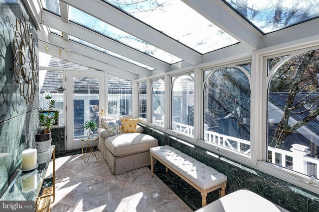 240 LIBRARY PL, Princeton, NJ 08540