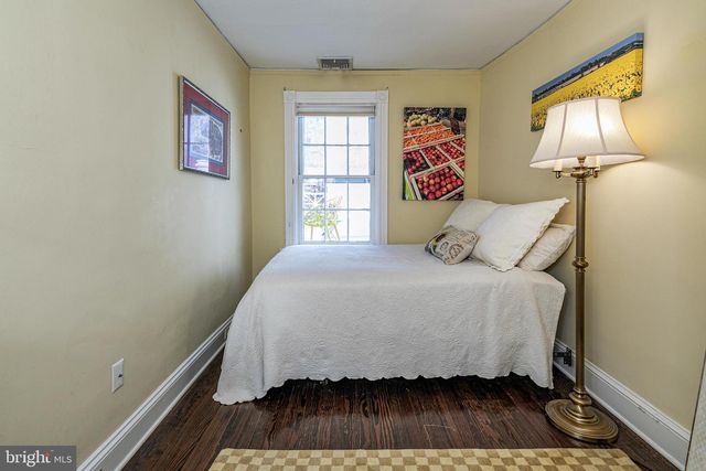 240 LIBRARY PL, Princeton, NJ 08540