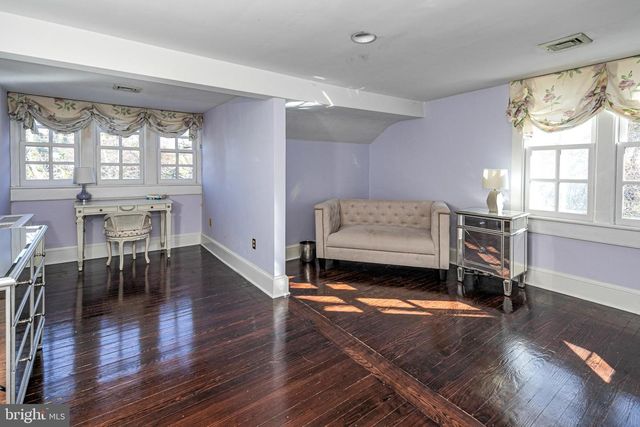 240 LIBRARY PL, Princeton, NJ 08540