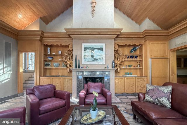 240 LIBRARY PL, Princeton, NJ 08540