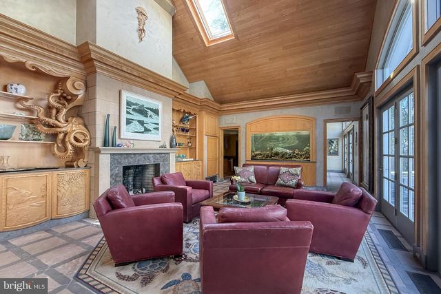 240 LIBRARY PL, Princeton, NJ 08540