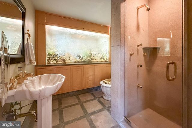 240 LIBRARY PL, Princeton, NJ 08540