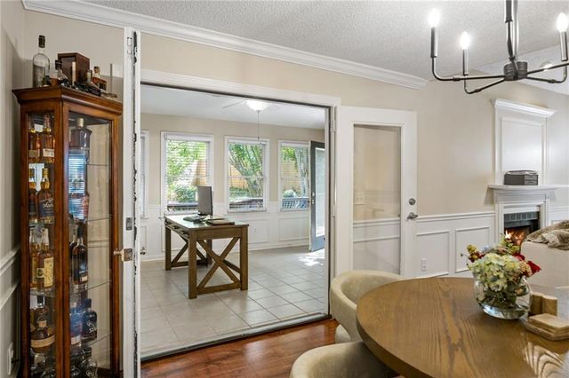 1048 Creatwood Circle SE, Smyrna, GA 30080