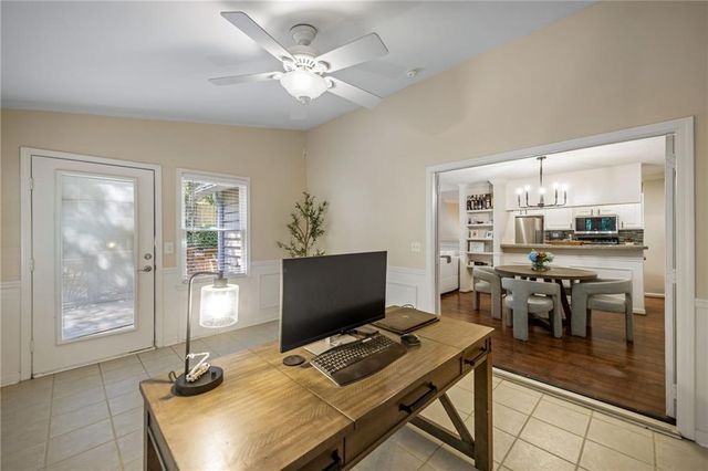 1048 Creatwood Circle SE, Smyrna, GA 30080