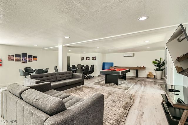 2520 Castlesands Way, Las Vegas, NV 89121