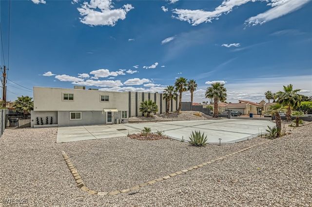 2520 Castlesands Way, Las Vegas, NV 89121