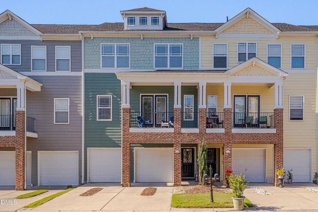 219 Broadgait Brae Road, Cary, NC 27519