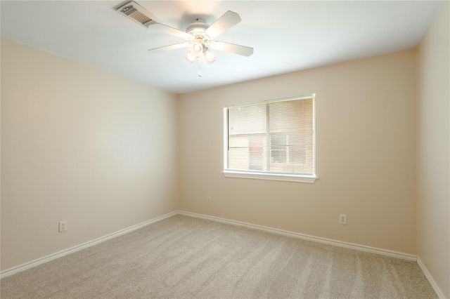 636 Avenue H, Huntsville, TX 77320