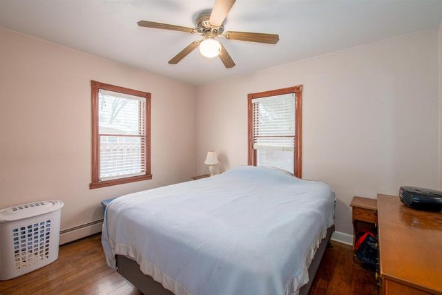 926 CONGRESS STREET, Neenah, WI 54956