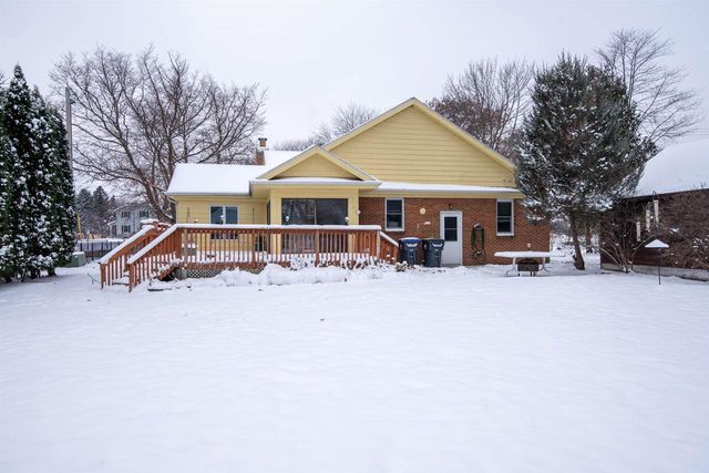 926 CONGRESS STREET, Neenah, WI 54956