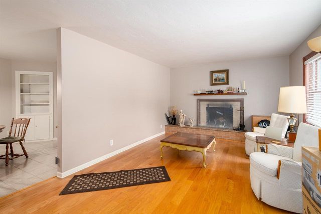 926 CONGRESS STREET, Neenah, WI 54956