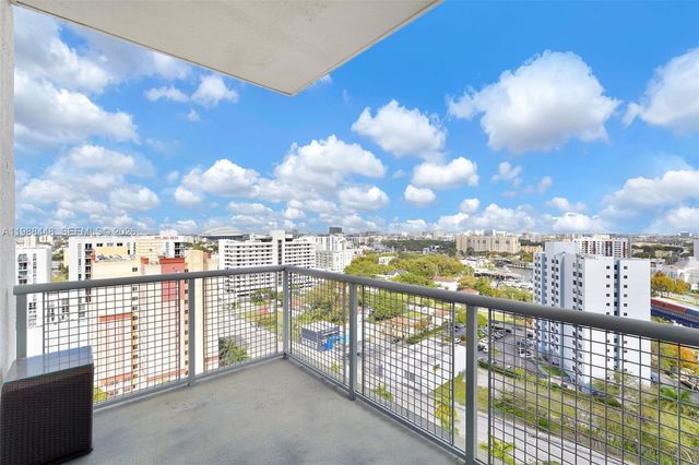 10 SW South River Dr 1615, Miami, FL 33130