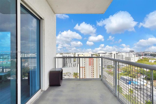 10 SW South River Dr 1615, Miami, FL 33130