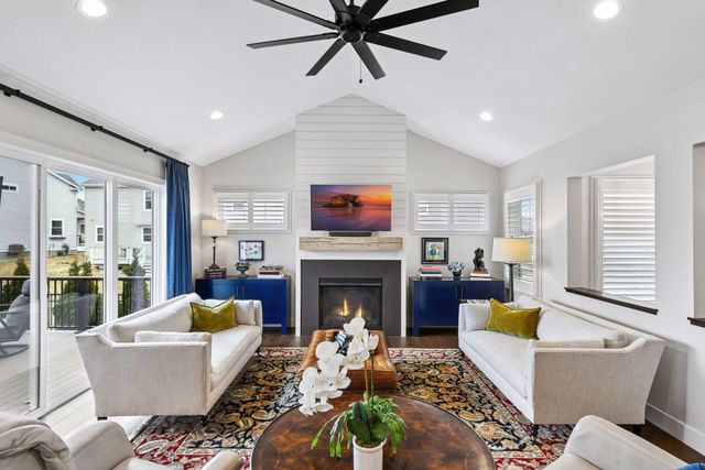 4052 Vista View Drive, Chaska, MN 55318