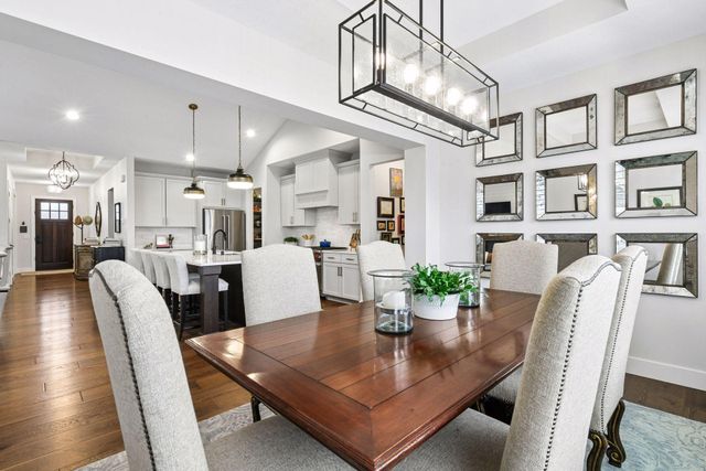 4052 Vista View Drive, Chaska, MN 55318