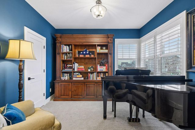 4052 Vista View Drive, Chaska, MN 55318