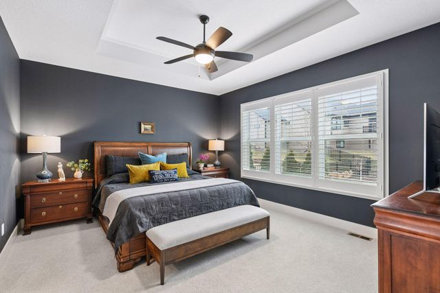 4052 Vista View Drive, Chaska, MN 55318