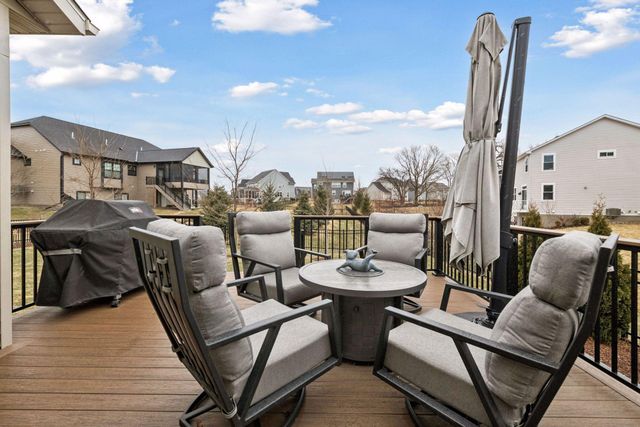 4052 Vista View Drive, Chaska, MN 55318