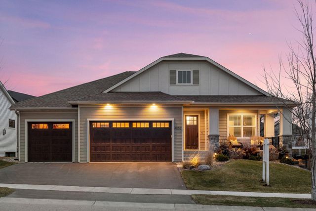 4052 Vista View Drive, Chaska, MN 55318