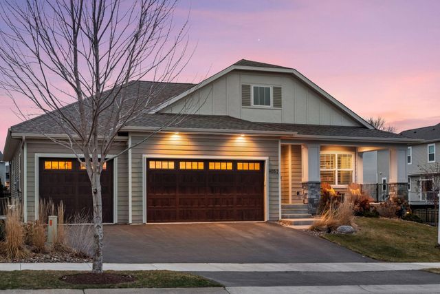 4052 Vista View Drive, Chaska, MN 55318