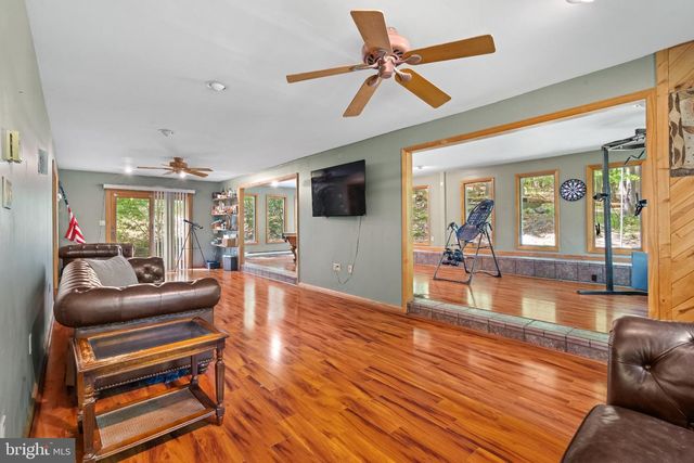1620 BOBALEW TRL, Allentown, PA 18103