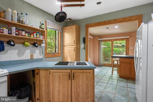 1620 BOBALEW TRL, Allentown, PA 18103