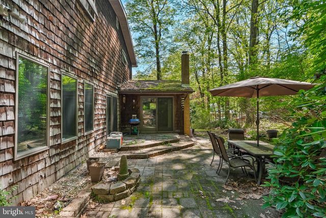 1620 BOBALEW TRL, Allentown, PA 18103