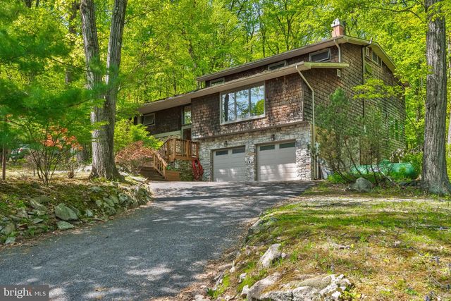 1620 BOBALEW TRL, Allentown, PA 18103