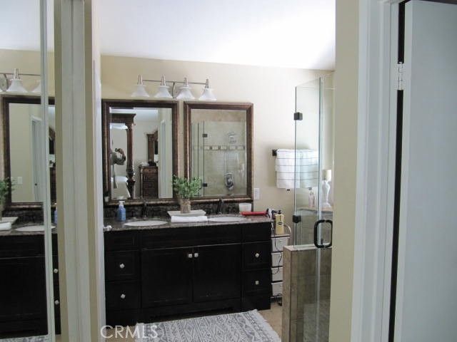 687 Pointe Vista, Corona, CA 92881