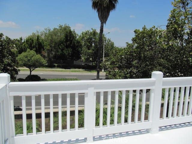 687 Pointe Vista, Corona, CA 92881