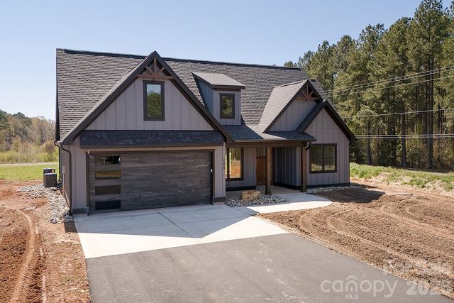 104 Hidden Cove Road, Norwood, NC 28128