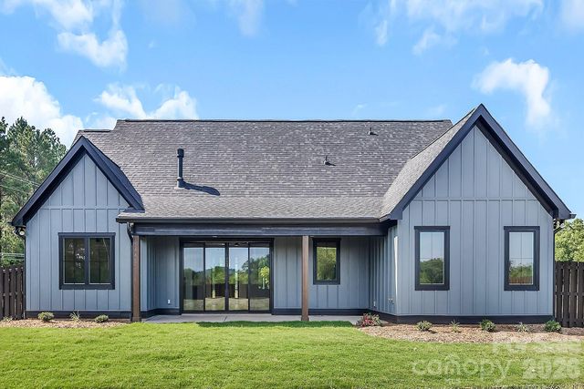 104 Hidden Cove Road, Norwood, NC 28128
