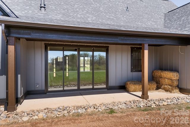 104 Hidden Cove Road, Norwood, NC 28128