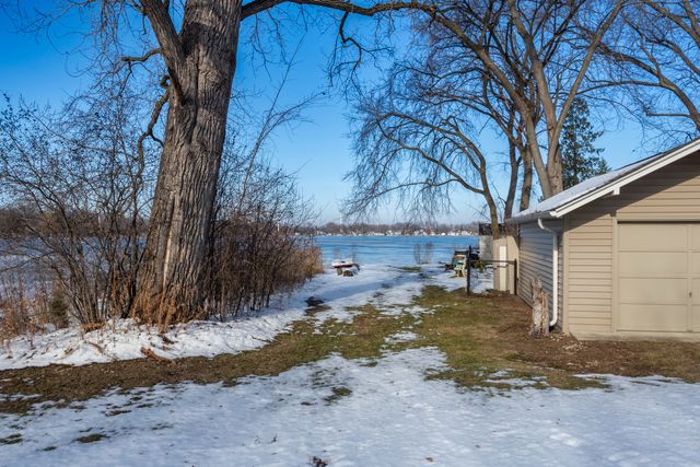 40184 N Liberty Street, Antioch, IL 60002