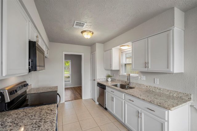 3419 Acorn Springs Lane, Spring, TX 77389