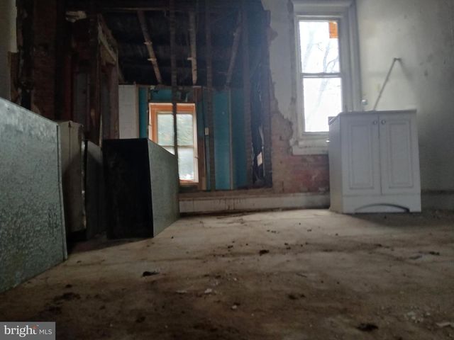 1843 E WISHART ST, Philadelphia, PA 19134